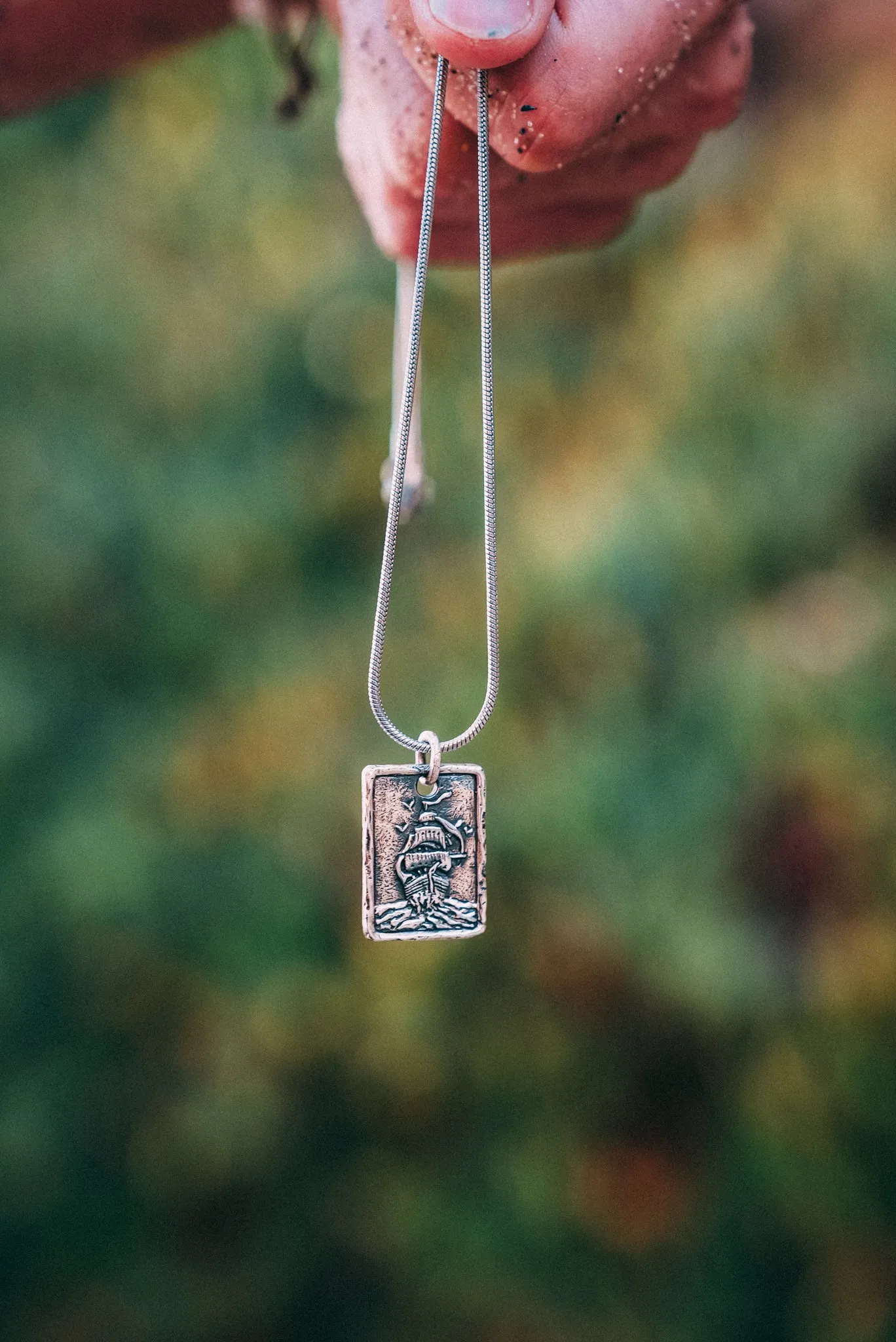 Shipwreck Chain