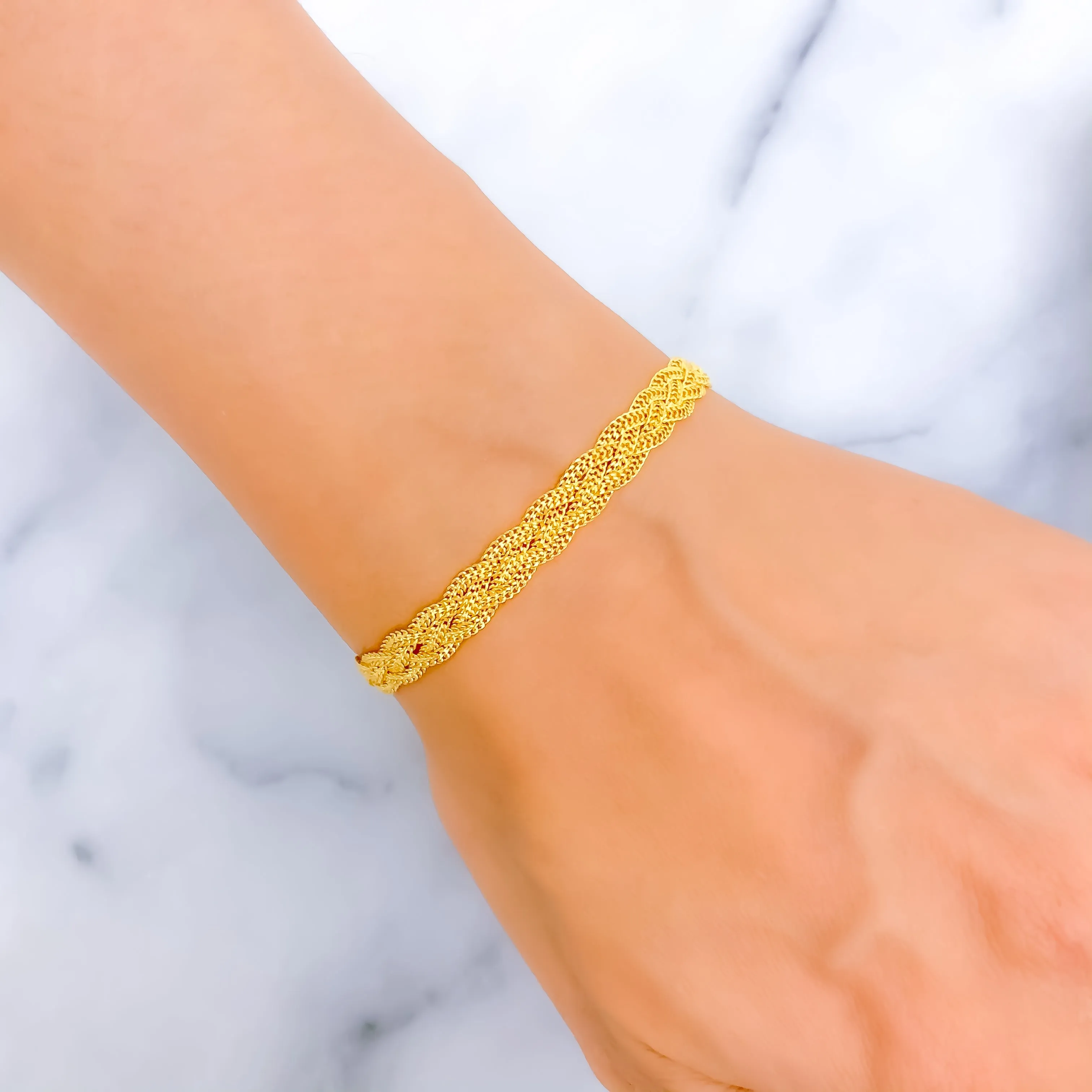 Smooth Jazzy 22K Gold Bracelet