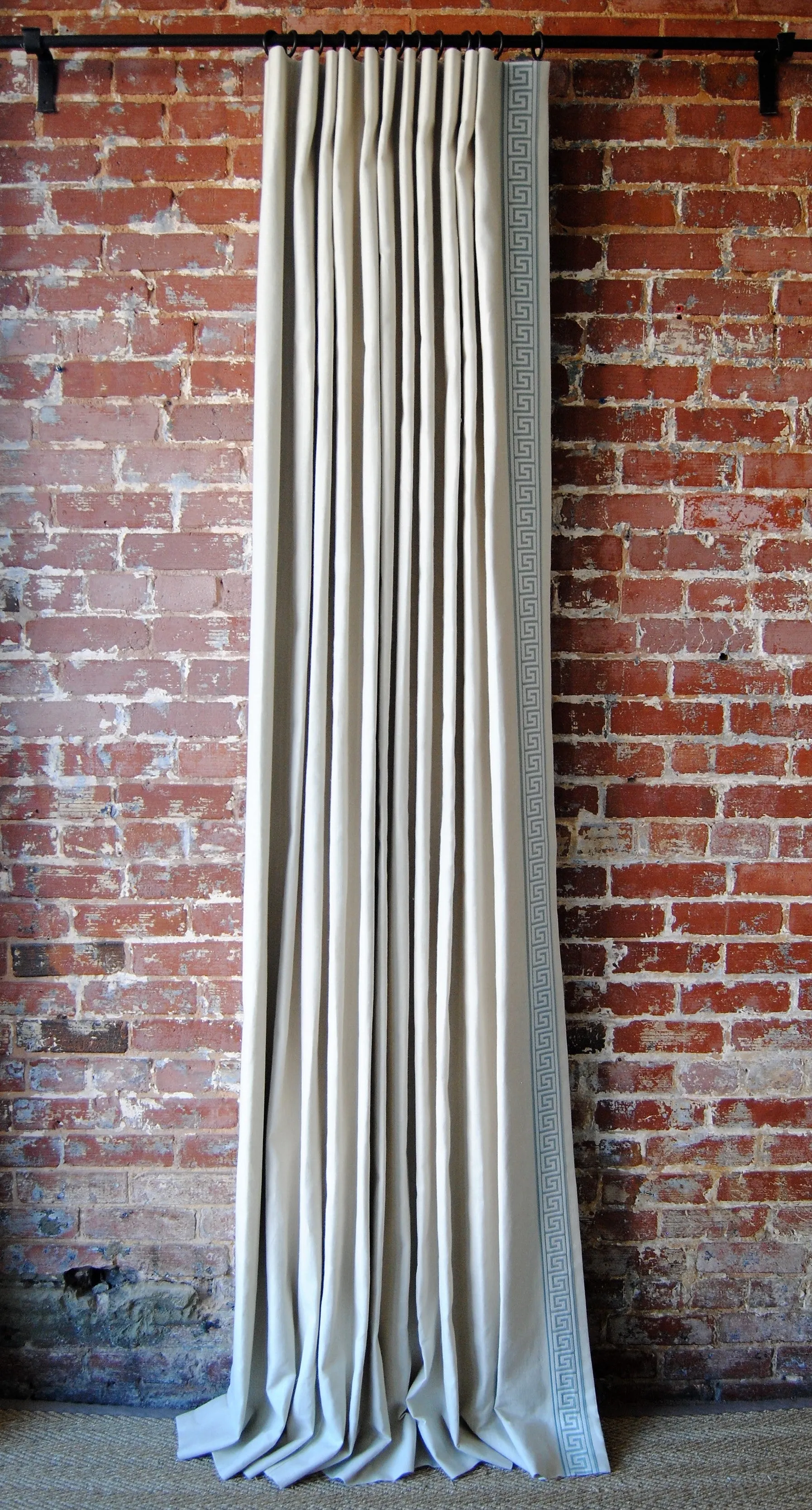 Solid Panel / Greek Key Trim