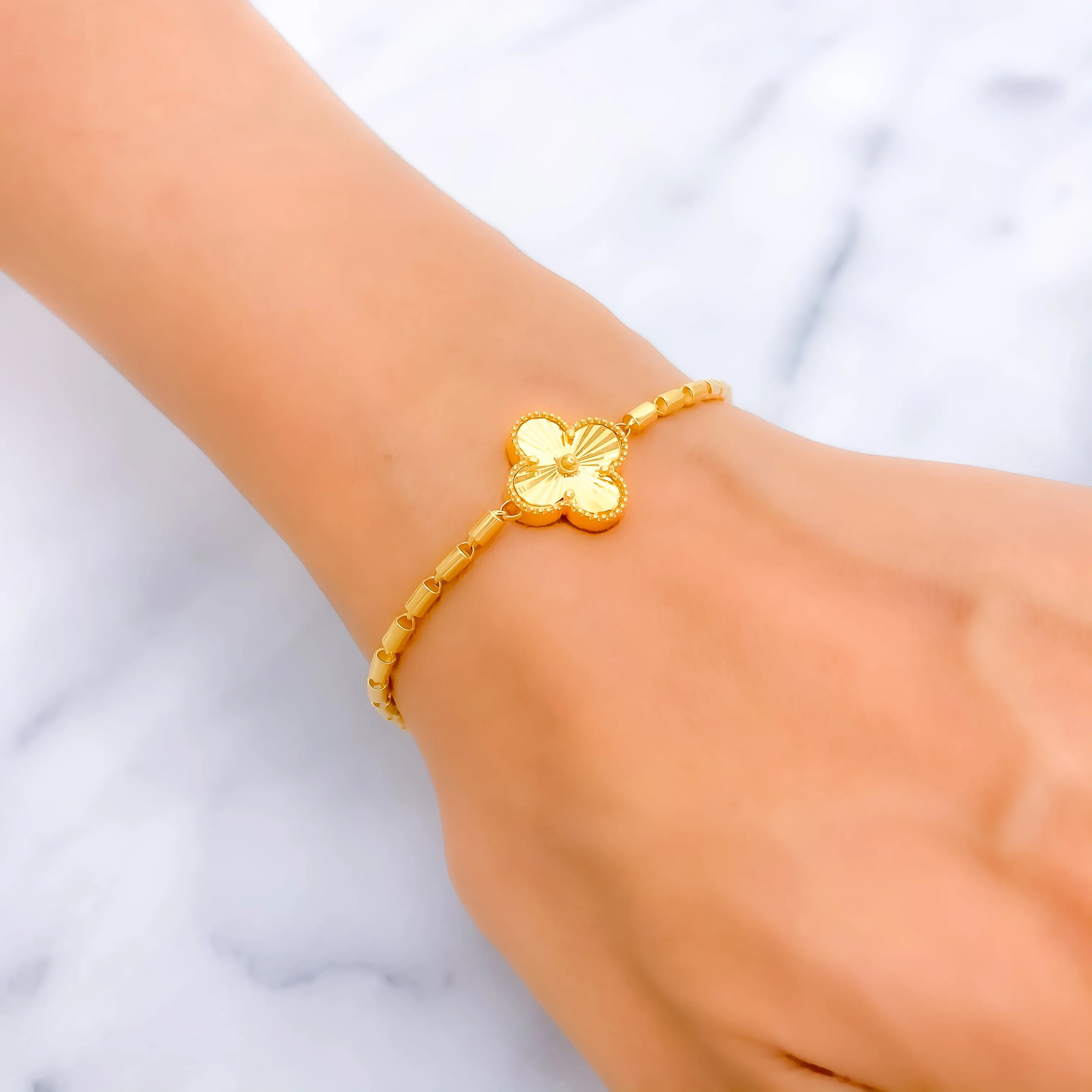 Stylish Lovely 22k Gold Bracelet