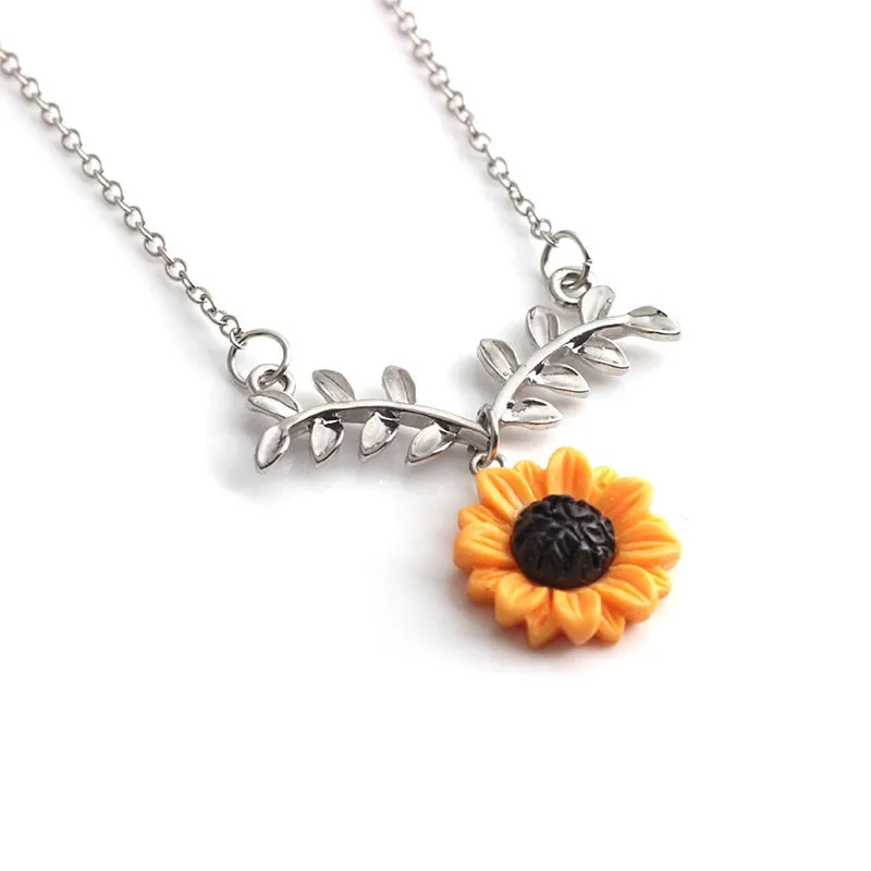 Sunflower Leaf Pendant Necklace Flower Collarbone Chains Beauty Pendant Women
