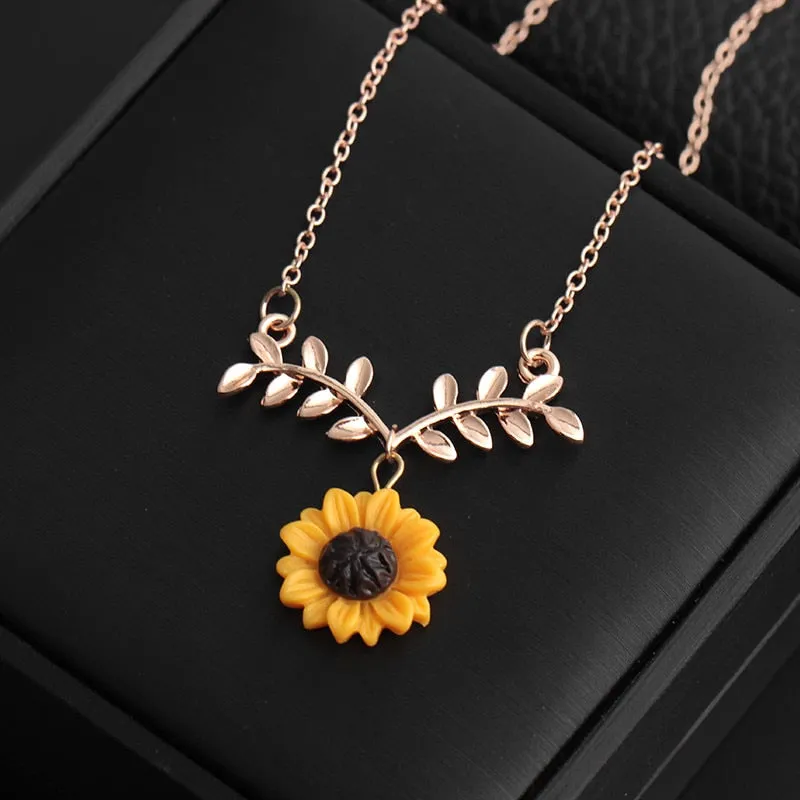Sunflower Leaf Pendant Necklace Flower Collarbone Chains Beauty Pendant Women