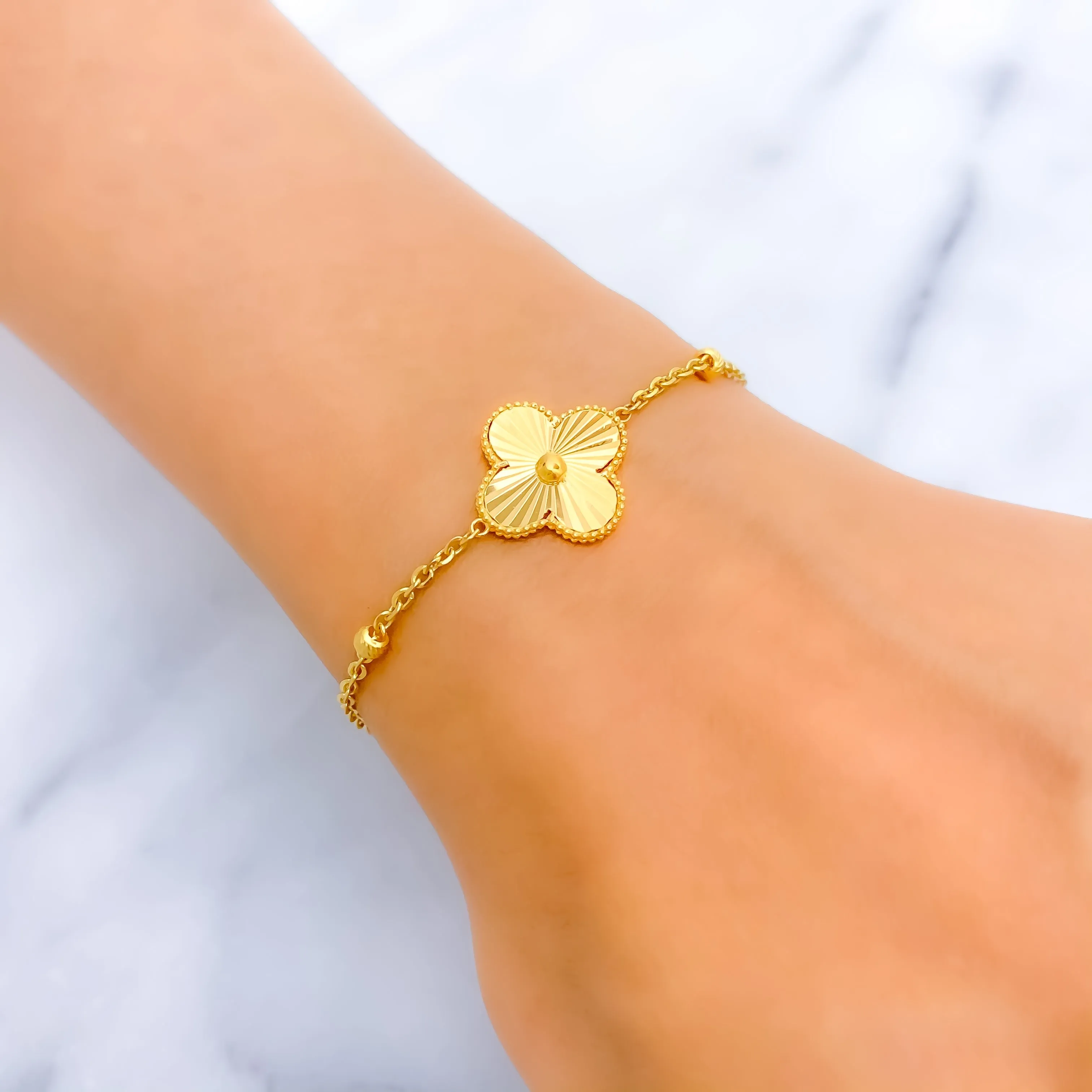 Trendy Ethereal 21k Gold Bracelet