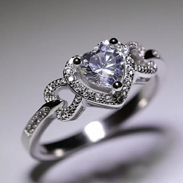 Unique Bridal Heart Engagement Ring For Women Wedding Jewellery