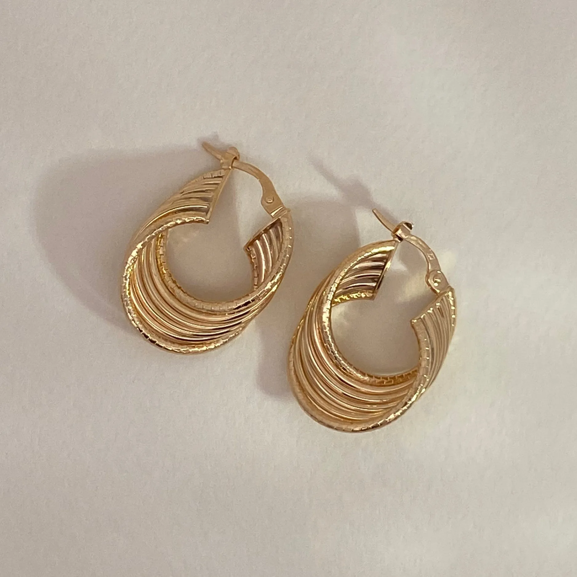 Unique Multi Hoops