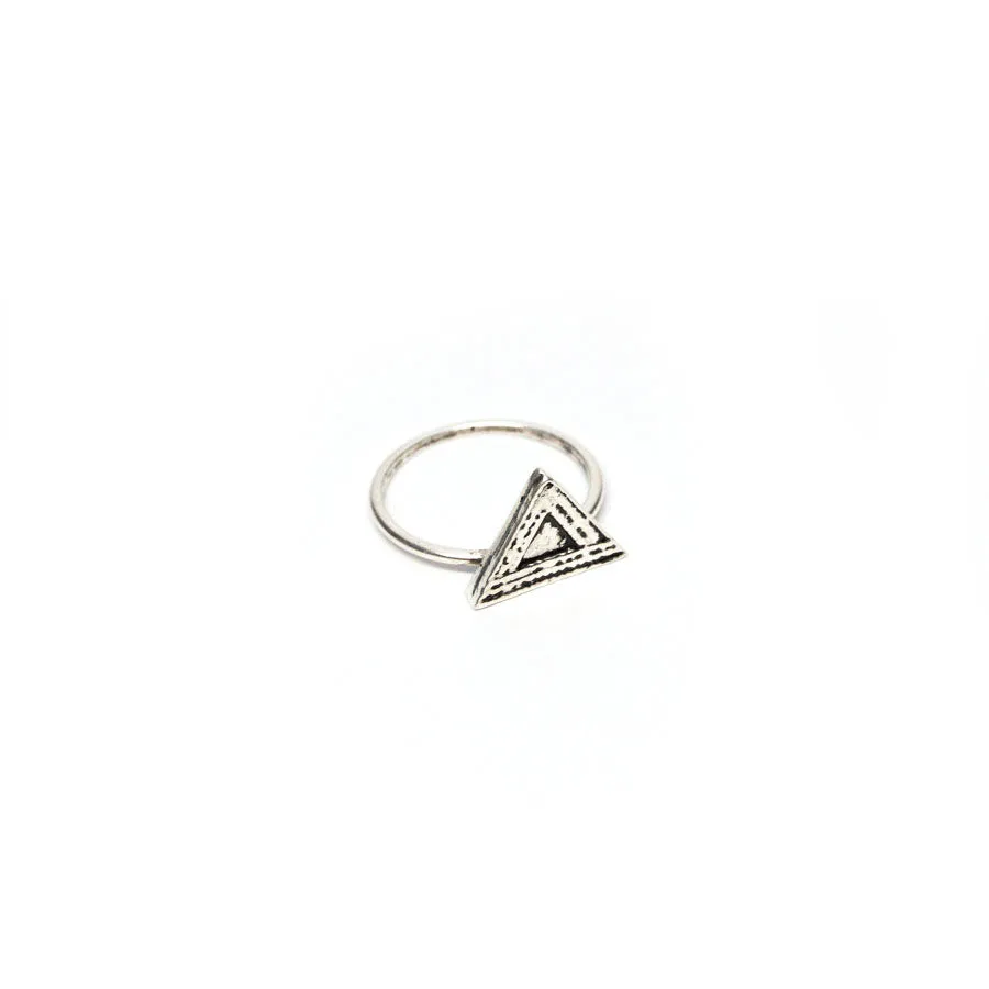 Vanessa Mooney The Realms Triangle Ring in Silver