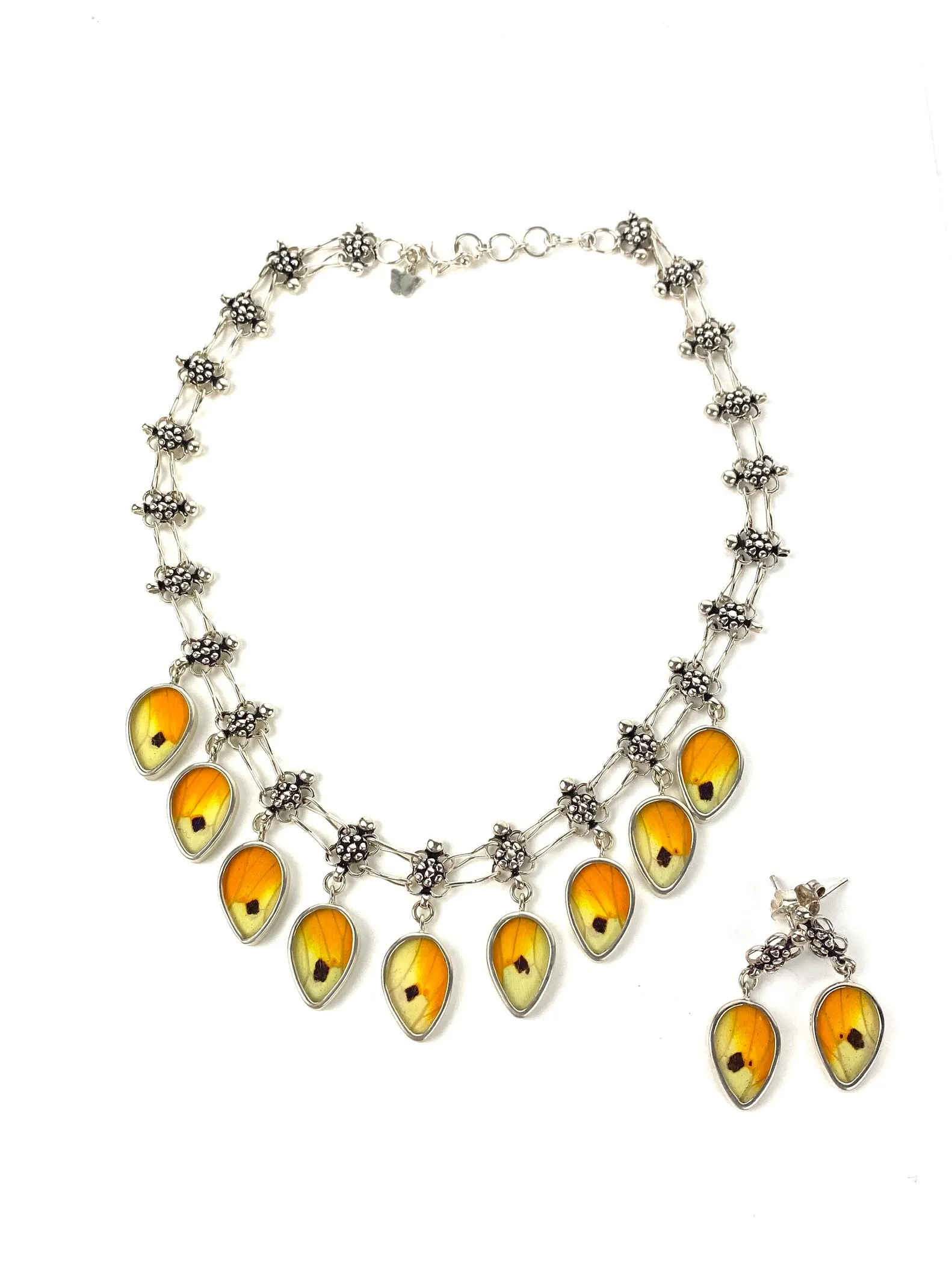 Victorina Necklace